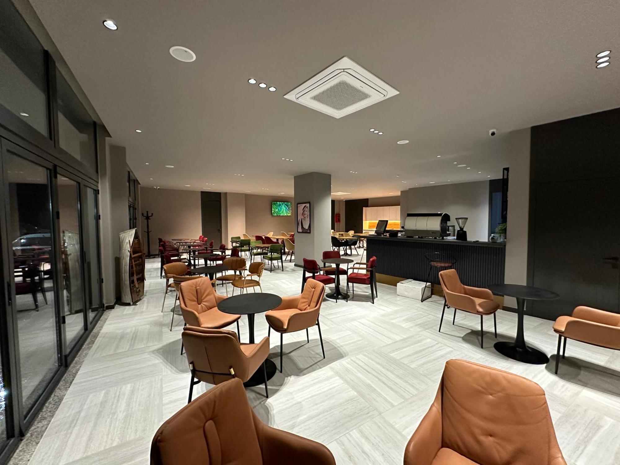 The Roots Boutique Hotel Shkodër Extérieur photo